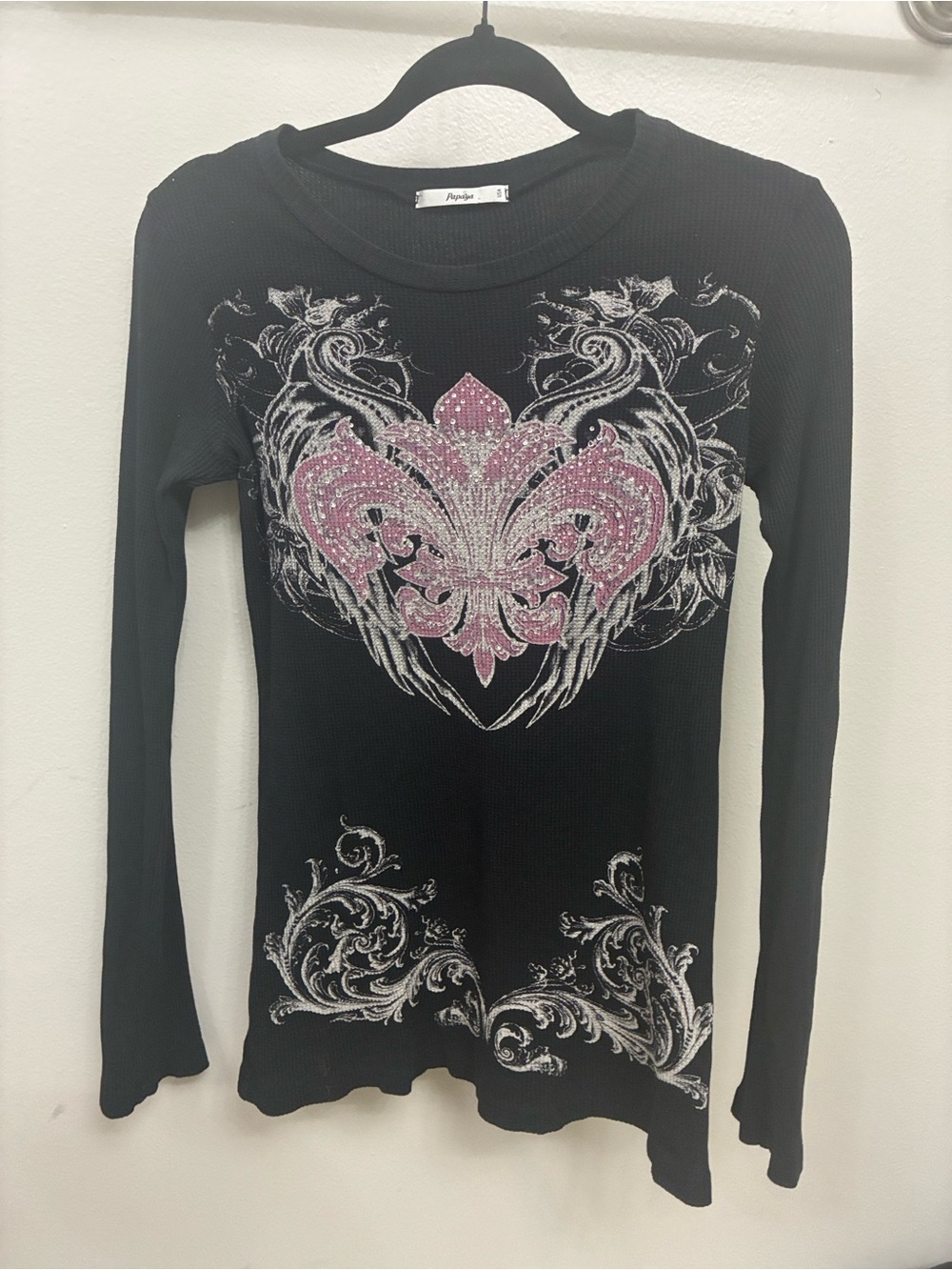 Vintage Y2K Papaya Black Long-Sleeve Top Medium Pink Embellished Fleur Graphics
